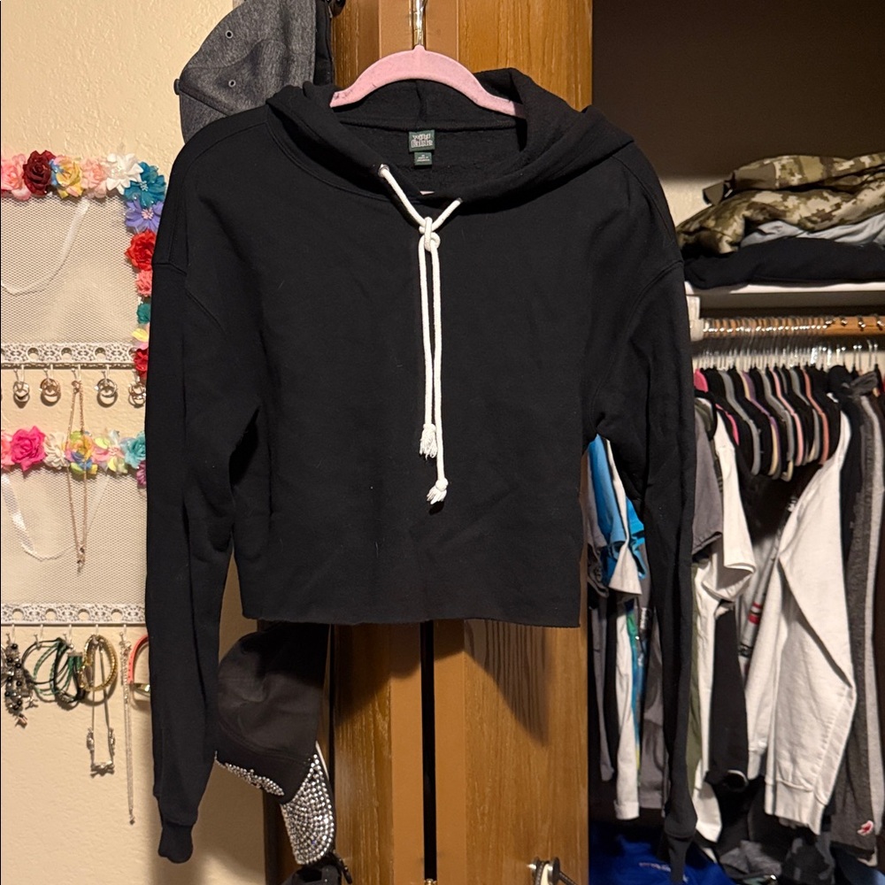 Wild Fable Black Cropped Hoodie with White Drawstrings